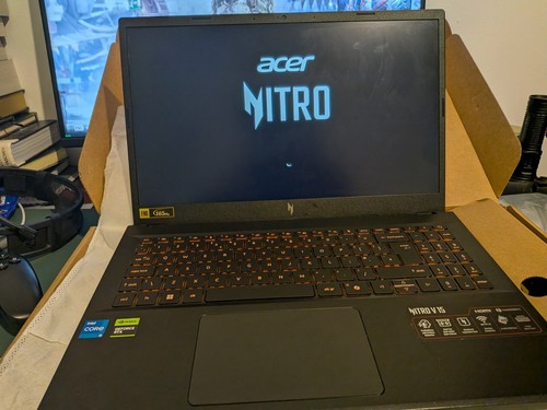 Acer nitro anv15 52 - acer, v